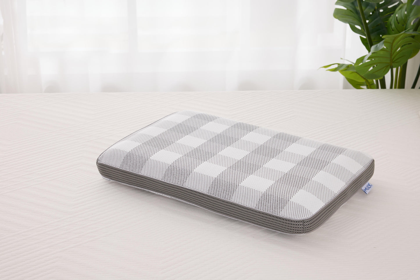 Sanctuary Bamboo Charcoal Pillow Low