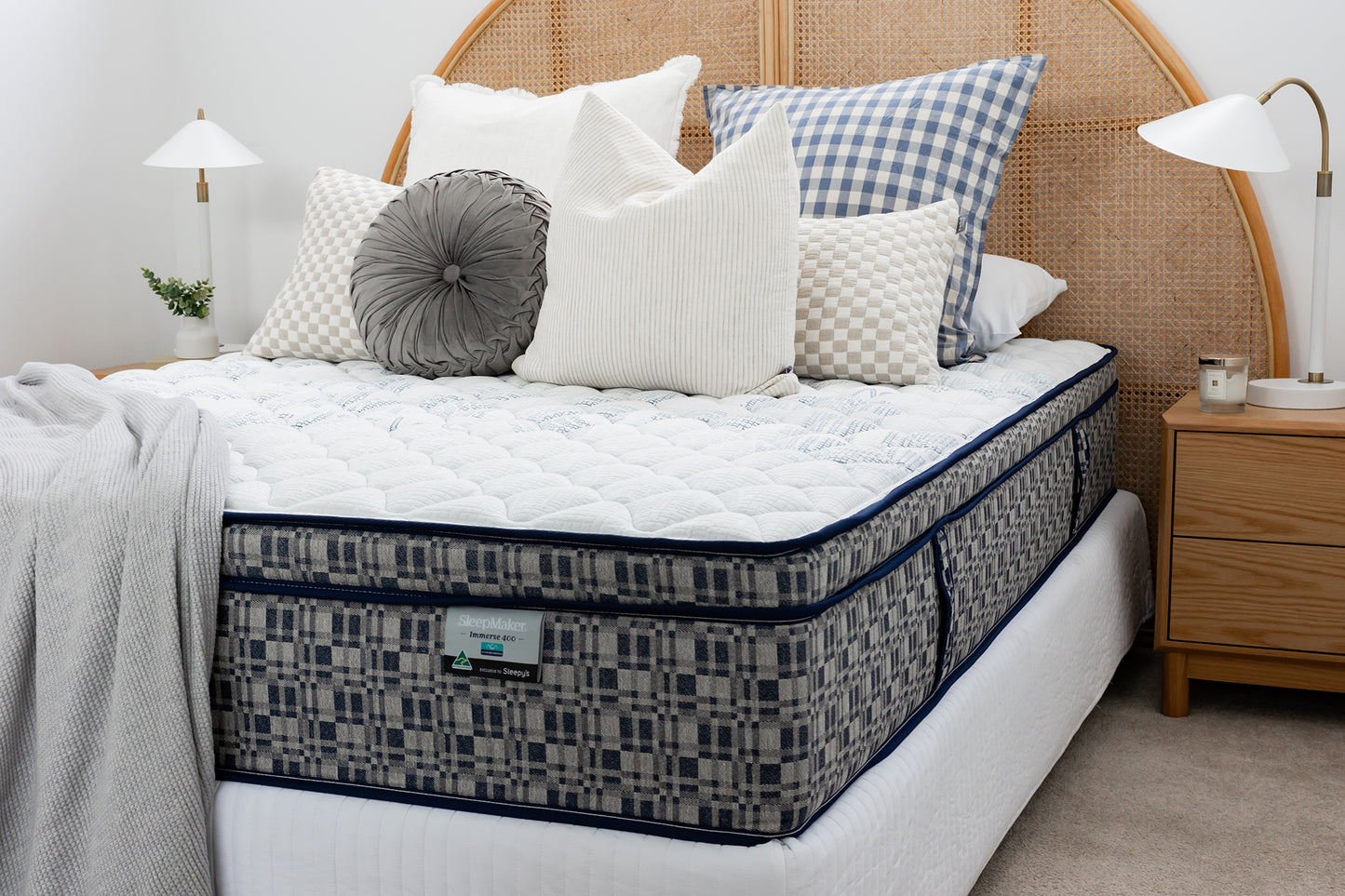 ACA Immerse Mattress & iPerform 2000 Adjustable Base - King Bundle Deal