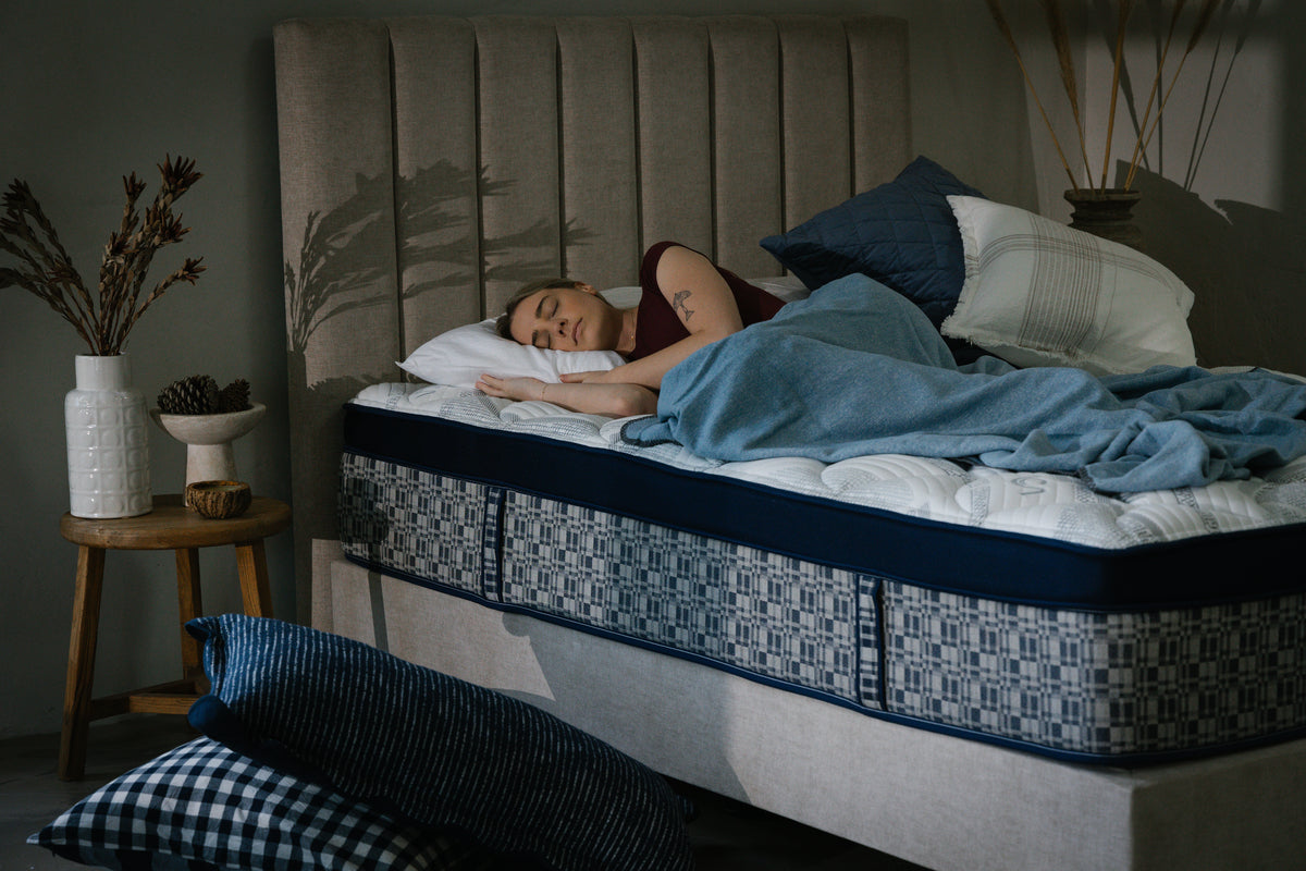 ACA Valour Mattress & Delta Wave Adjustable Base - King Bundle Deal