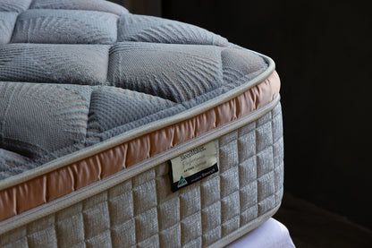 Artemis Mattress & iPerform 2000 Adjustable Base - Queen Bundle Deal