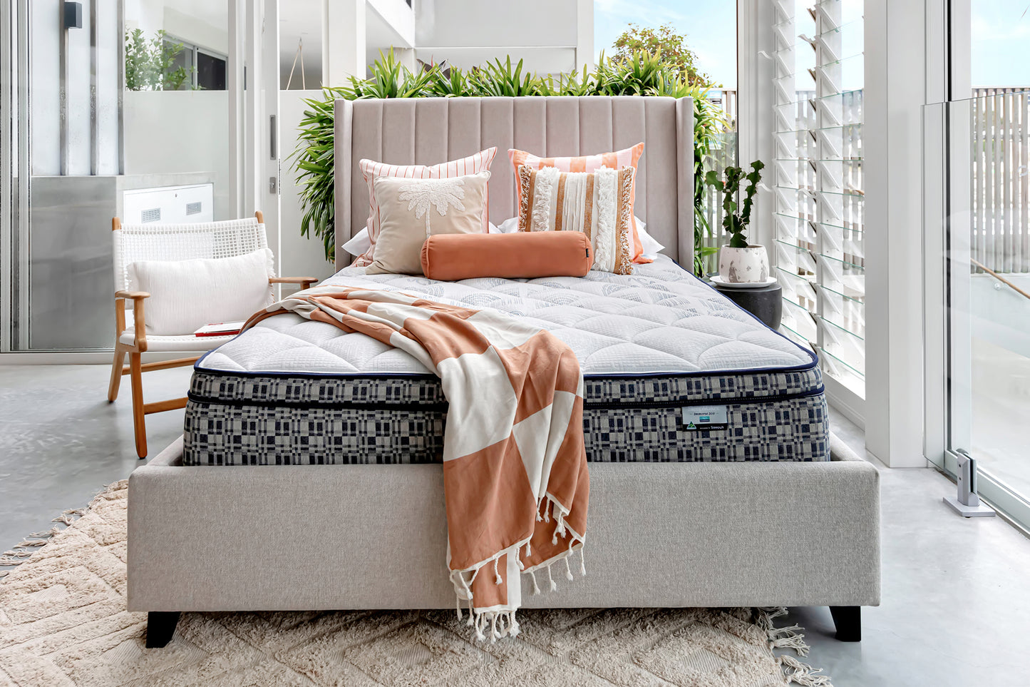 ACA Immerse Mattress & iPerform 2000 Adjustable Base - King Bundle Deal