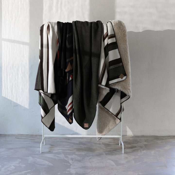 Throws & Blankets