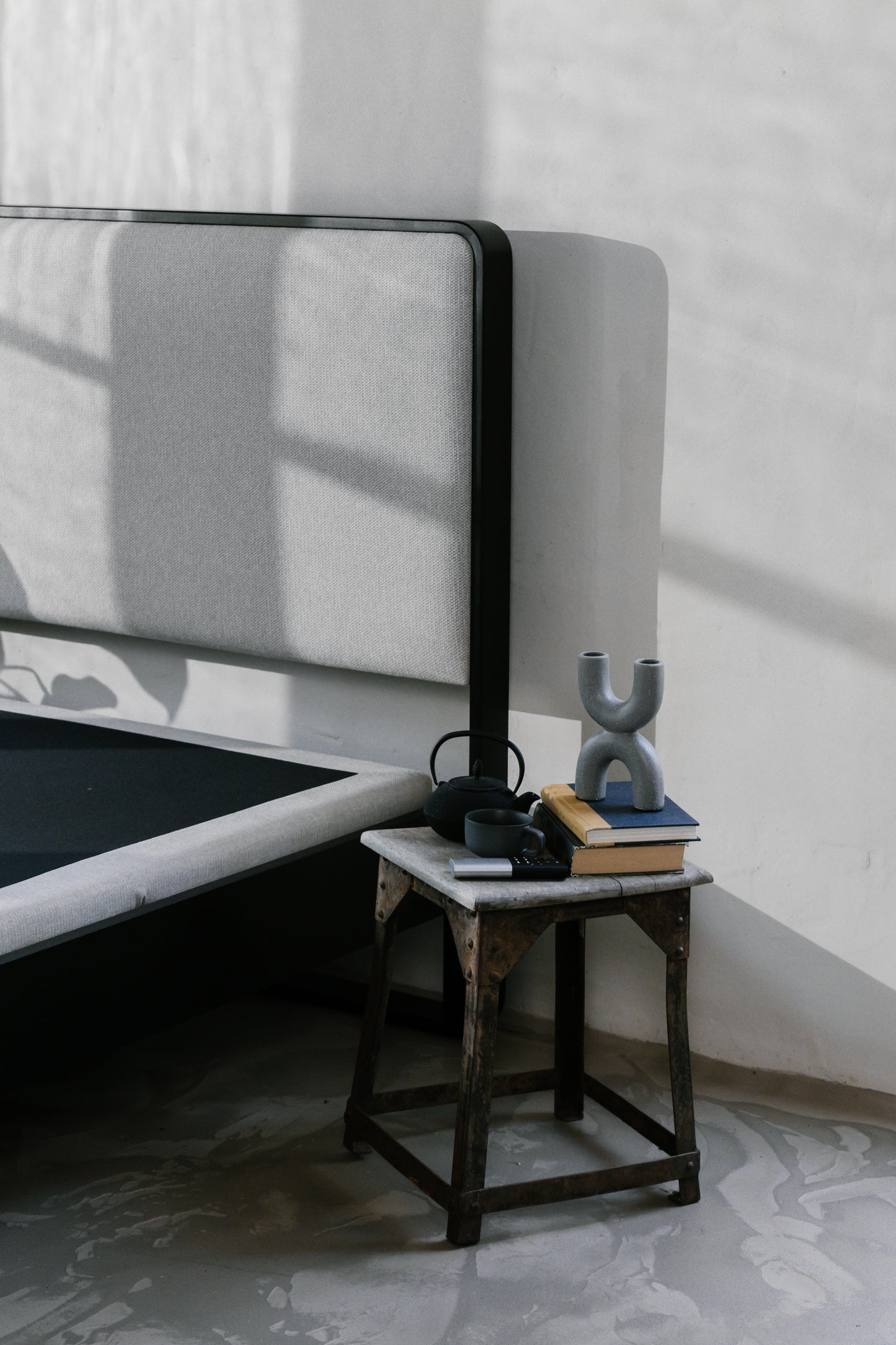 Eriksen Rounded Bedframe & 2 FREE Bedside Tables